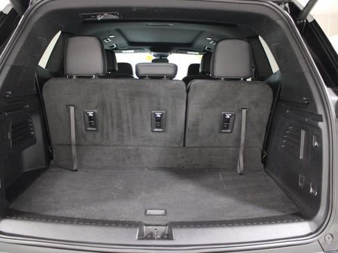 Certified 2024 GMC Acadia AT4 w/ Luxury Package image 12