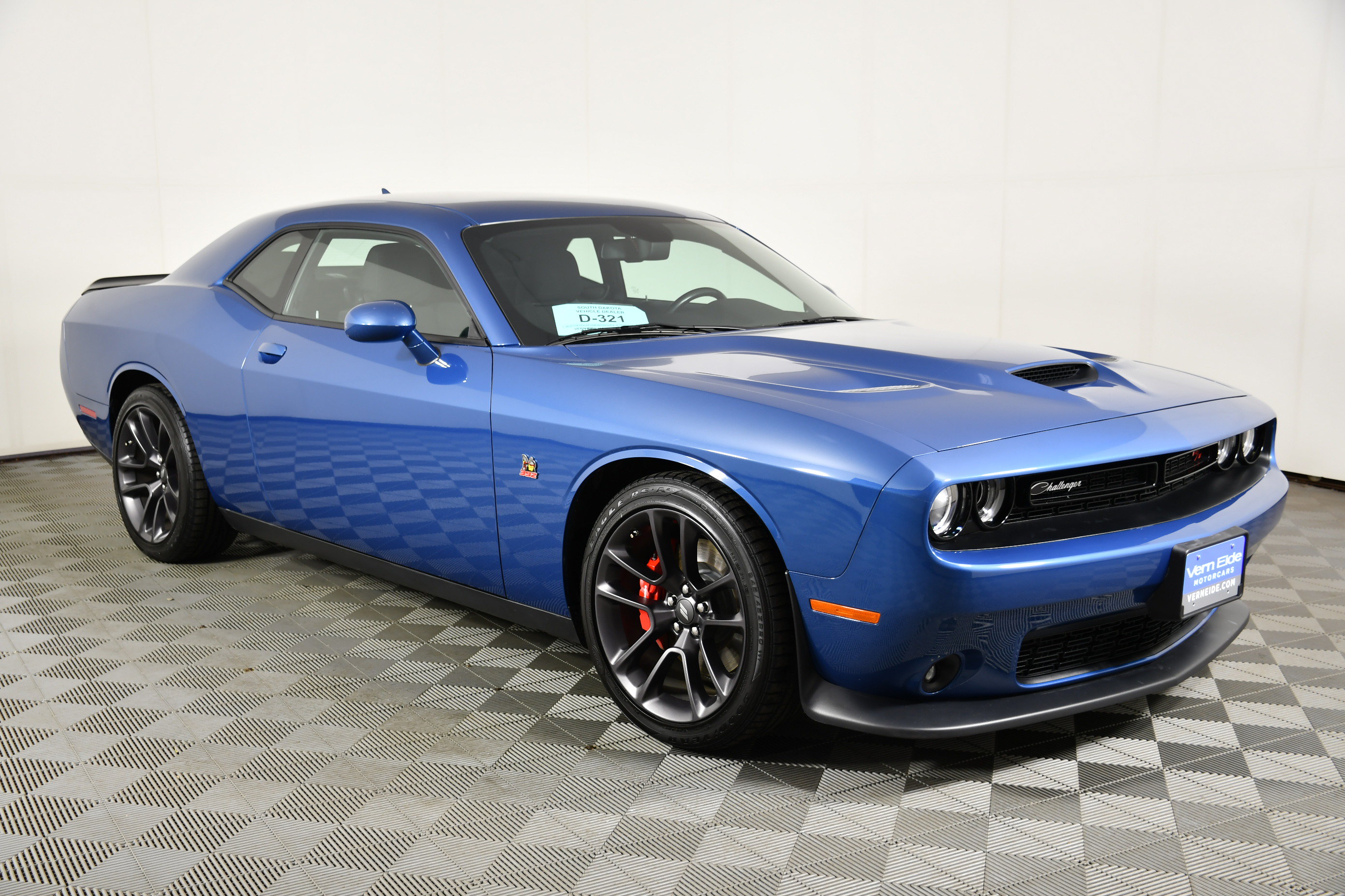 Used 2021 Dodge Challenger R/T Scat Pack RWD image 4