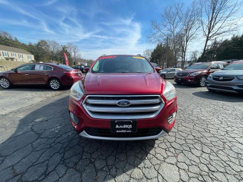 Used 2017 Ford Escape Titanium image 14