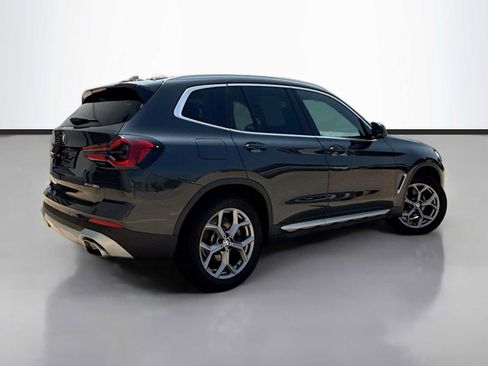 Used 2024 BMW X3 xDrive30i w/ Premium Package AWD/4WD image 3