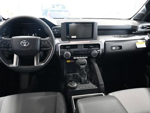 New 2026 Toyota Tacoma SR5 AWD/4WD image 15