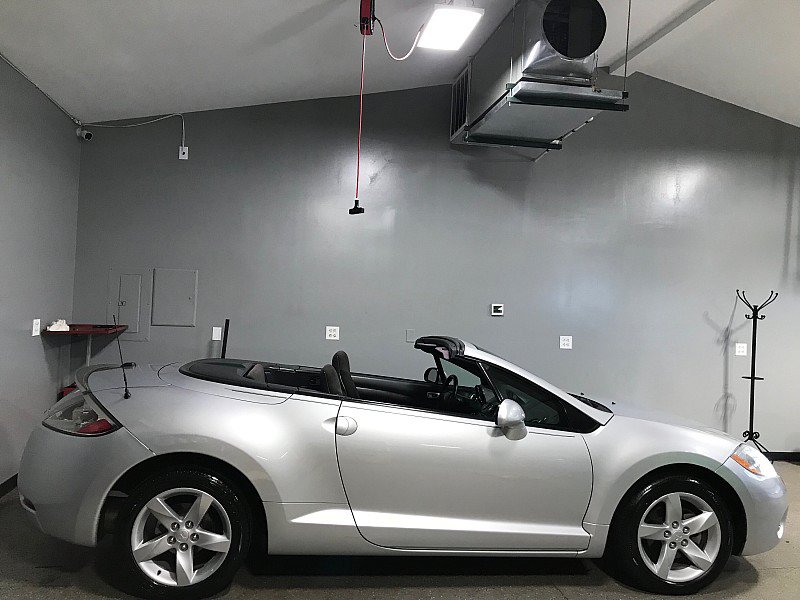 Used 2008 Mitsubishi Eclipse GS FWD image 3