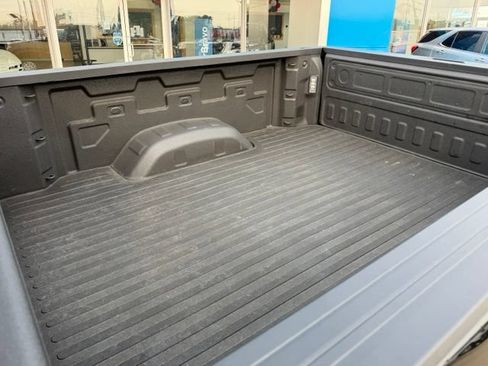 Used 2022 Chevrolet Silverado 2500 LT w/ Convenience Package AWD/4WD image 36