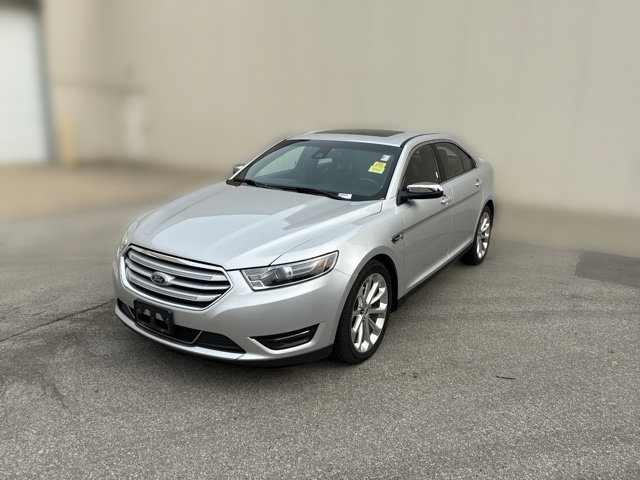 Used 2017 Ford Taurus Limited AWD/4WD image 13
