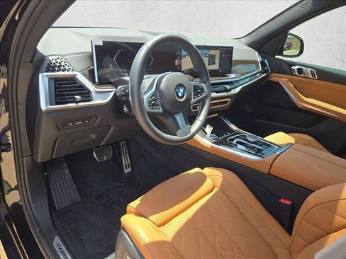 Used 2025 BMW X5 sDrive40i w/ M Sport Package RWD image 10