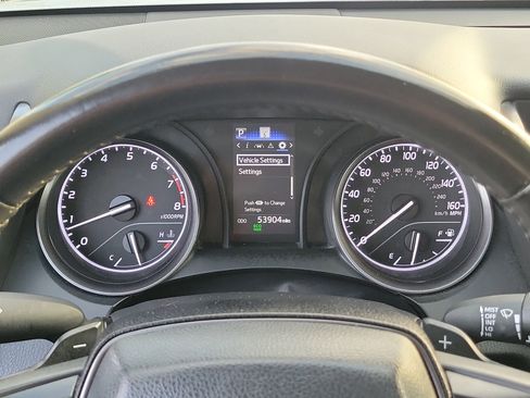 Used 2024 Toyota Camry SE FWD image 27