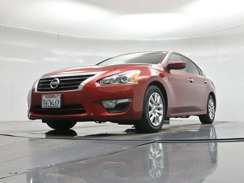 Used 2015 Nissan Altima 2.5 S w/ Power Driver Seat Package image 43