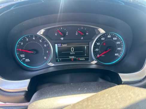 Used 2018 Chevrolet Traverse LT FWD image 4