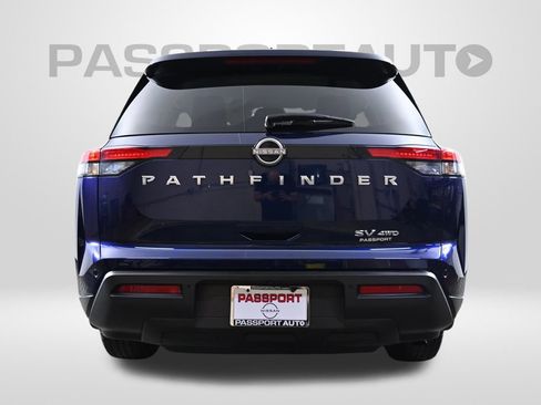 Used 2024 Nissan Pathfinder SV AWD/4WD image 9