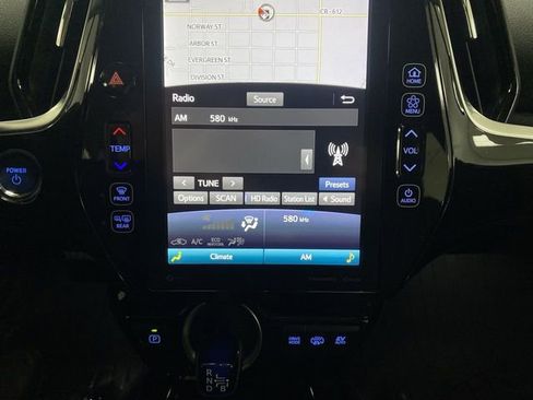 Used 2020 Toyota Prius Prime XLE image 22