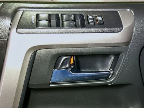 Used 2018 Toyota 4Runner SR5 image 15