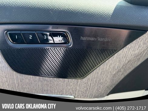 Certified 2024 Volvo XC90 B5 Plus w/ Protection Package Premier AWD/4WD image 13