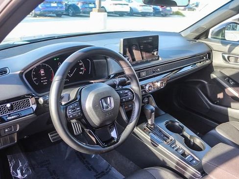 Used 2025 Honda Civic Sport image 23