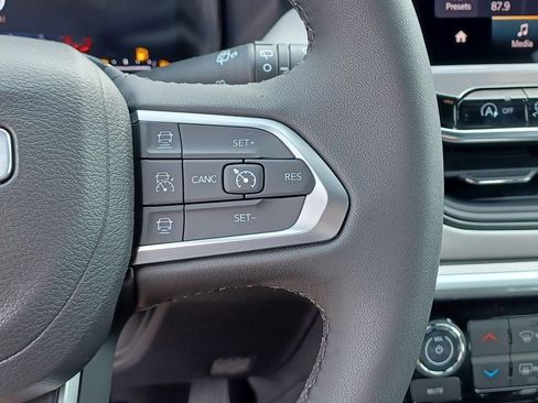 New 2026 Jeep Compass Limited AWD/4WD image 16