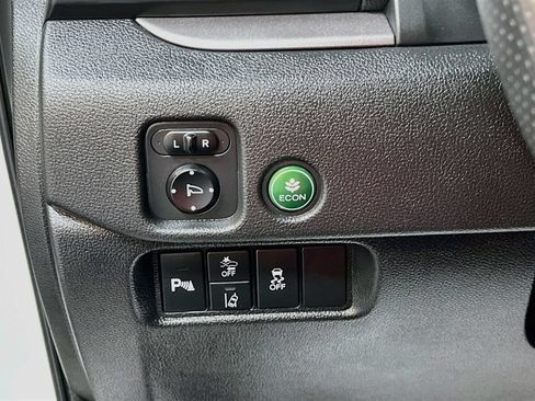 Used 2024 Honda Passport EX-L image 10