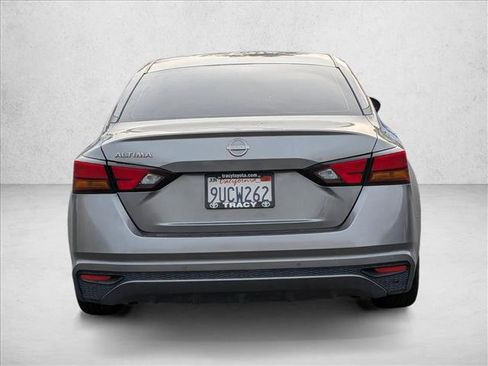 Used 2023 Nissan Altima 2.5 S image 6