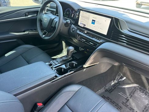 Used 2026 Toyota Camry XSE w/ Premium Plus Package FWD image 17