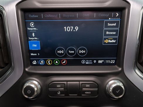 Used 2021 GMC Sierra 1500 SLT w/ SLT Premium Plus Package AWD/4WD image 20