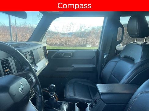 Used 2021 Ford Bronco Badlands image 8