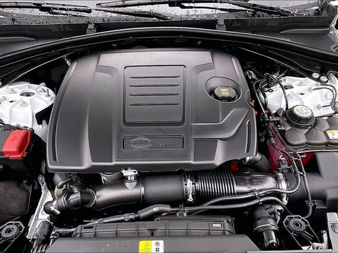 New 2026 Land Rover Range Rover Velar S image 12