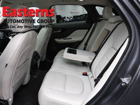 Used 2020 Jaguar F-PACE Prestige AWD/4WD image 23