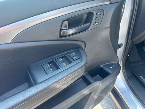 Used 2023 Honda Passport EX-L image 23