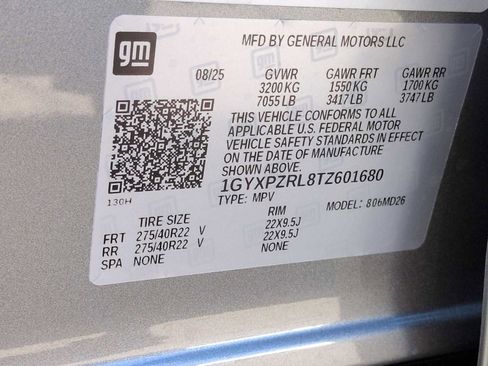 New 2026 Cadillac Lyriq V image 30