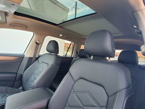 New 2026 Volkswagen Atlas SE FWD image 22