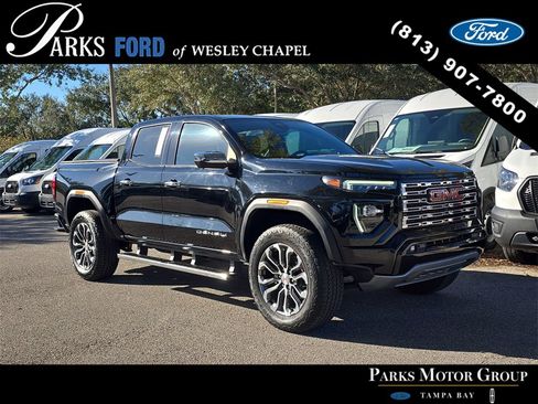 Used 2023 GMC Canyon Denali image 1