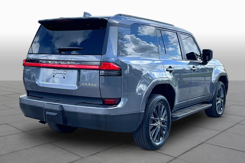 Used 2025 Lexus GX 550 w/ Cold Area Package AWD/4WD image 12