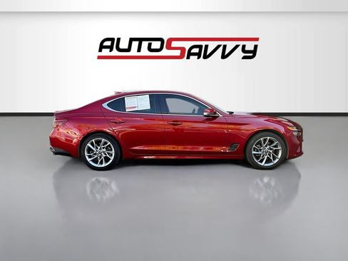 Used 2022 Genesis G70 2.0T RWD image 8