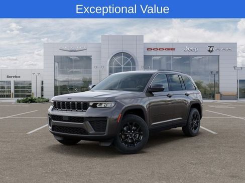 New 2026 Jeep Grand Cherokee Altitude AWD/4WD image 1