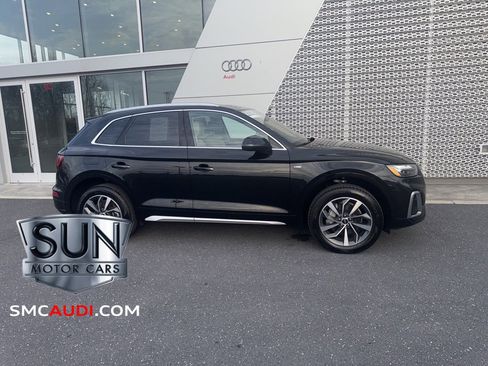 Certified 2025 Audi Q5 2.0T Premium Plus w/ Premium Plus Package image 2