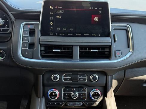 Used 2023 GMC Yukon AT4 w/ LPO, Floor Liner Package image 13