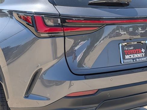Used 2024 Lexus NX 350h AWD w/ Vision Package image 8