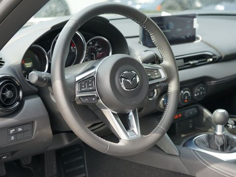 New 2026 MAZDA MX-5 Miata Club w/ Brembo/BBS Recaro Package RWD image 11