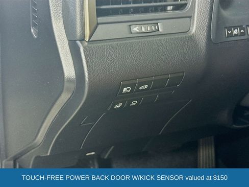 Used 2021 Lexus RX 350L FWD w/ Premium Package image 11