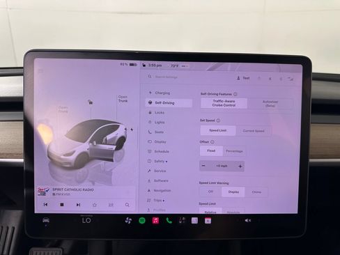 Used 2023 Tesla Model Y Long Range AWD/4WD image 32