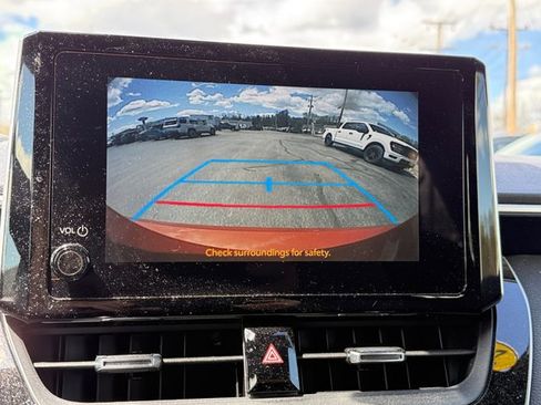 Used 2025 Toyota Corolla SE FWD image 26