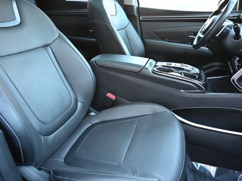 Used 2023 Hyundai Tucson Limited image 22