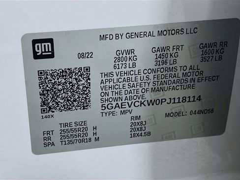 Used 2023 Buick Enclave Avenir w/ Avenir Technology Package AWD/4WD image 32