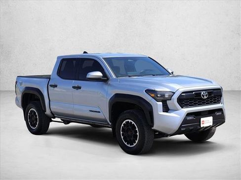 Used 2024 Toyota Tacoma TRD Off-Road AWD/4WD image 3
