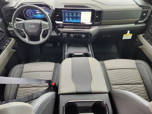 New 2026 Chevrolet Silverado 2500 ZR2 image 19