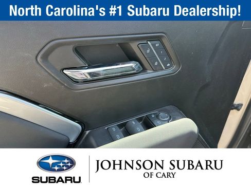 Used 2024 Chevrolet Colorado Z71 w/ Z71 Convenience Package 2 AWD/4WD image 21