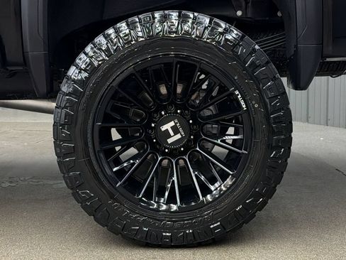 Used 2026 GMC Sierra 3500 Denali w/ Denali Reserve Package AWD/4WD image 12