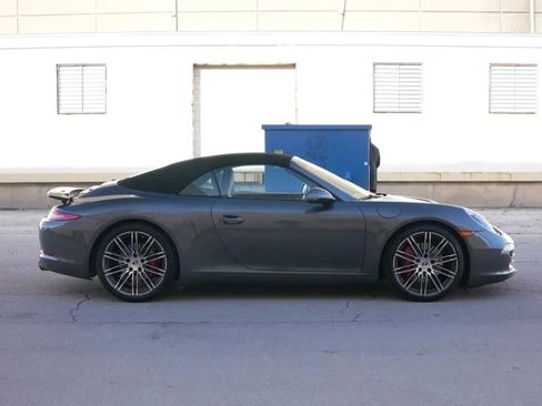 Used 2015 Porsche 911 Carrera S image 5