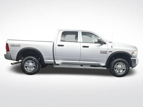 Used 2018 RAM 2500 Tradesman w/ Chrome Appearance Group image 4