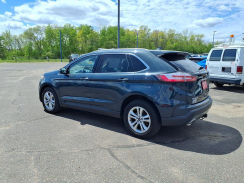 Used 2019 Ford Edge SEL w/ Equipment Group 201A AWD/4WD image 3