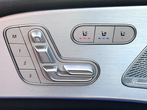 Used 2024 Mercedes-Benz GLS 450 4MATIC image 27