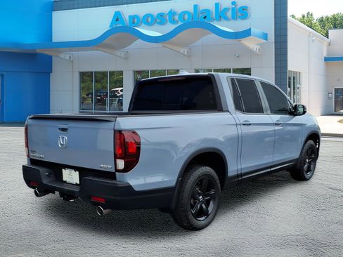 Certified 2023 Honda Ridgeline Black Edition image 3